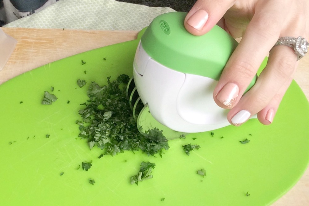 Foodie // OXO Herb Mincer Review + Giveaway