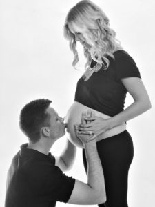 Pregnancy Announcements on social media: Do or Don't?