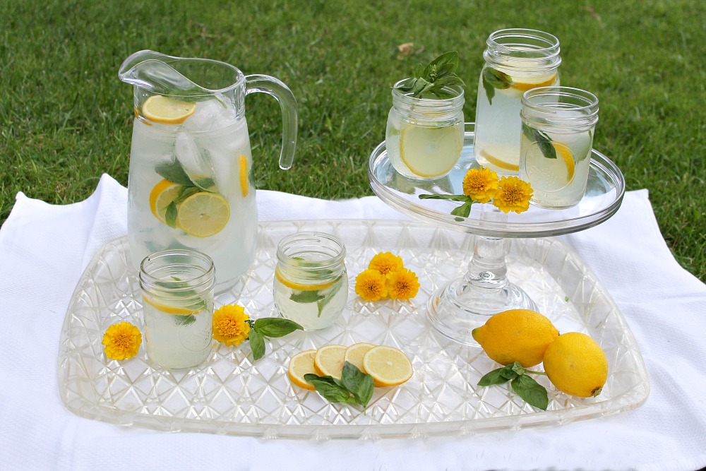 Gin Lemonade & Basil A Summer Cocktail recipe