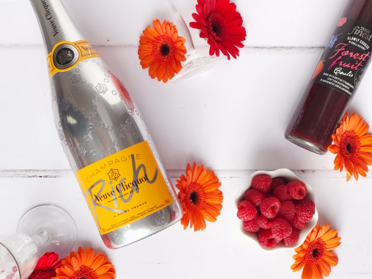 Halloween Vampire Fizz Champagne Cocktail