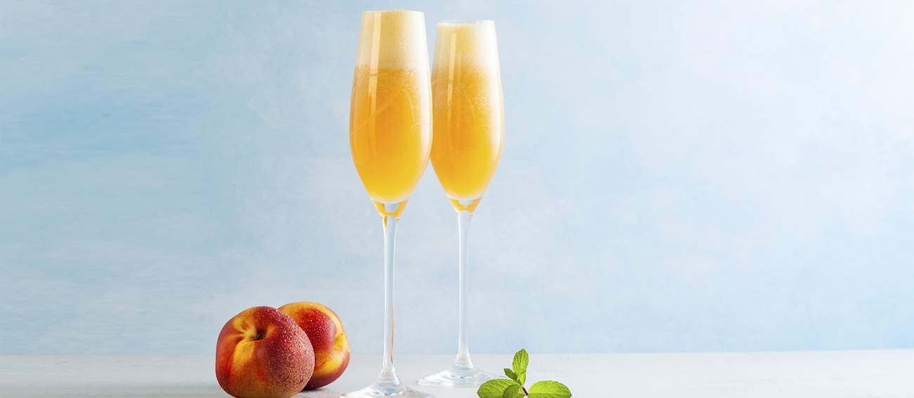 Peach Bellinis Italy Italian Cocktails