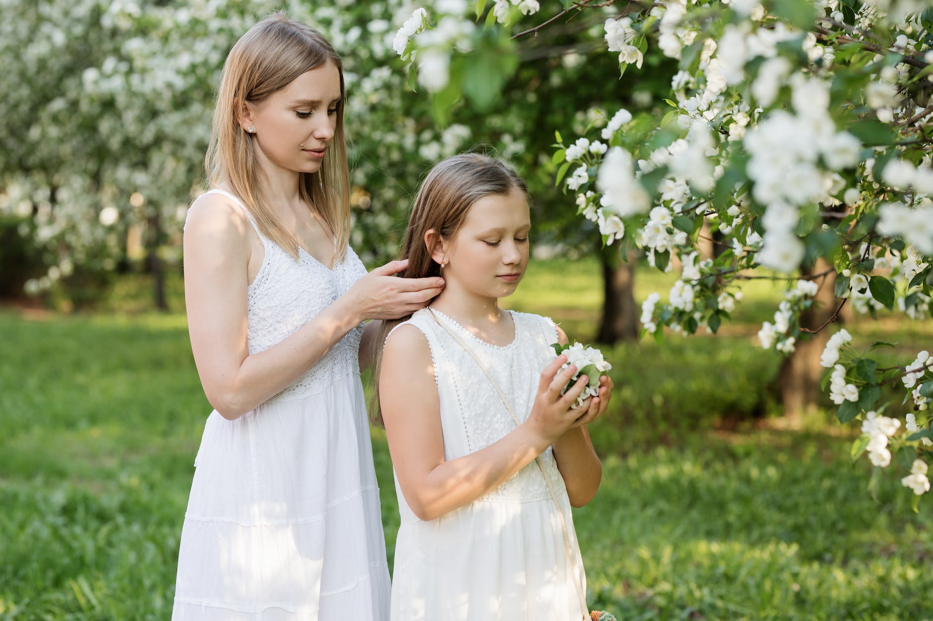 4 Ways to Connect Better with Your Teenage Daughter