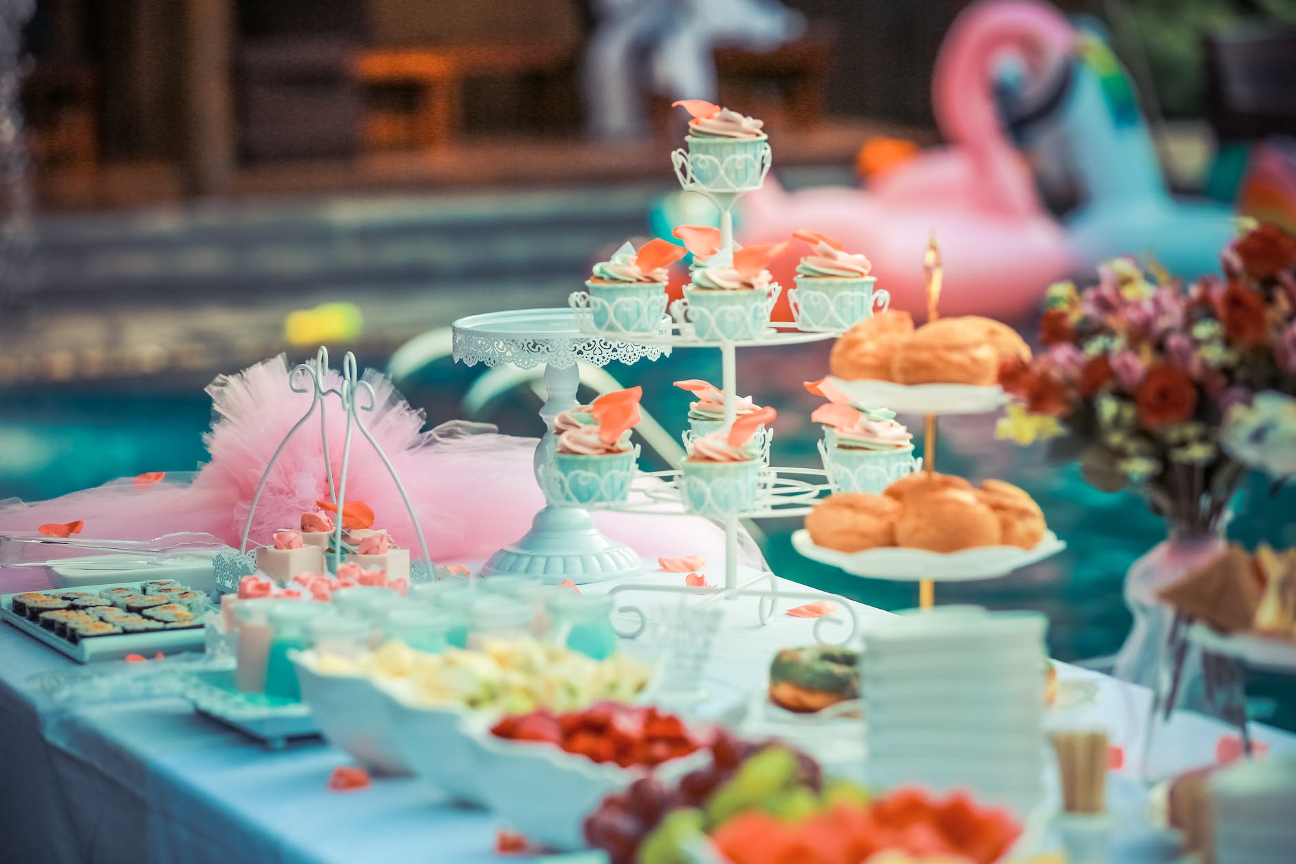 cupcakes display on cupcake rack