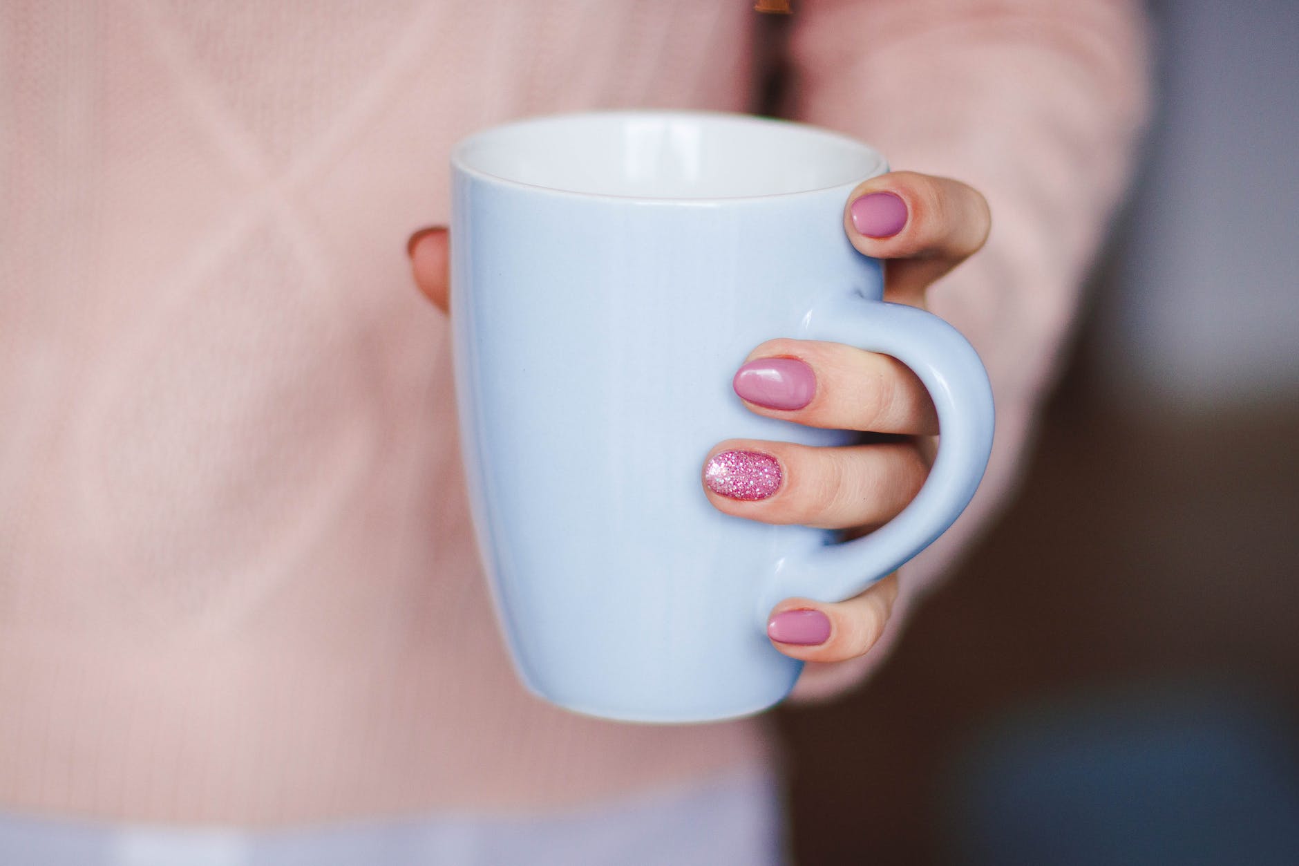 Say goodbye to nail salons with Sistaco Mineral Bond