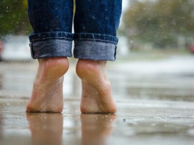 10 Tips To Deal With Inflamed Feet