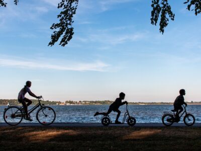 Making family bike rides fun and safe for everyone
